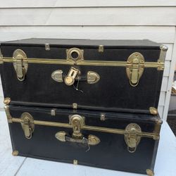 Vintage Seward Steamer Trunk Black  30” Gold Trim
