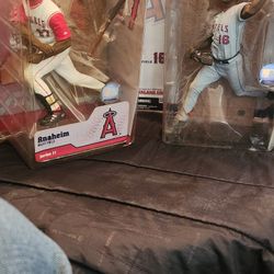 MCFARLANE TOYS ANGELS BASEBALL