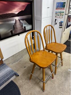 Kitchen bar stools