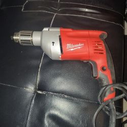 Milwaukee Drill 