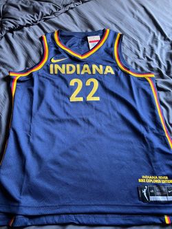 Indiana Fever Nike #22 Caitlin Clark Jersey Explorer Edition Women’s Large New with tags!