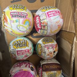 Lot Of Mini Verse Toys 