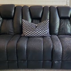 Loveseat and Sofa