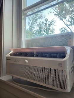Hisense 8000 BTU Smart Inverter U-Shaped Air Conditioner