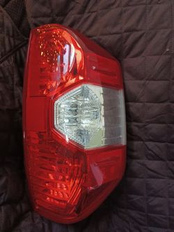 2020 Tundra  Right Side