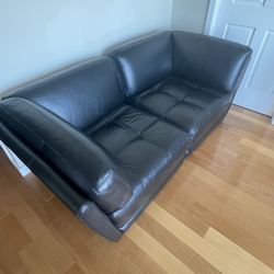 Chateau d’AX, S.p.A Loveseat, Black, Leather…