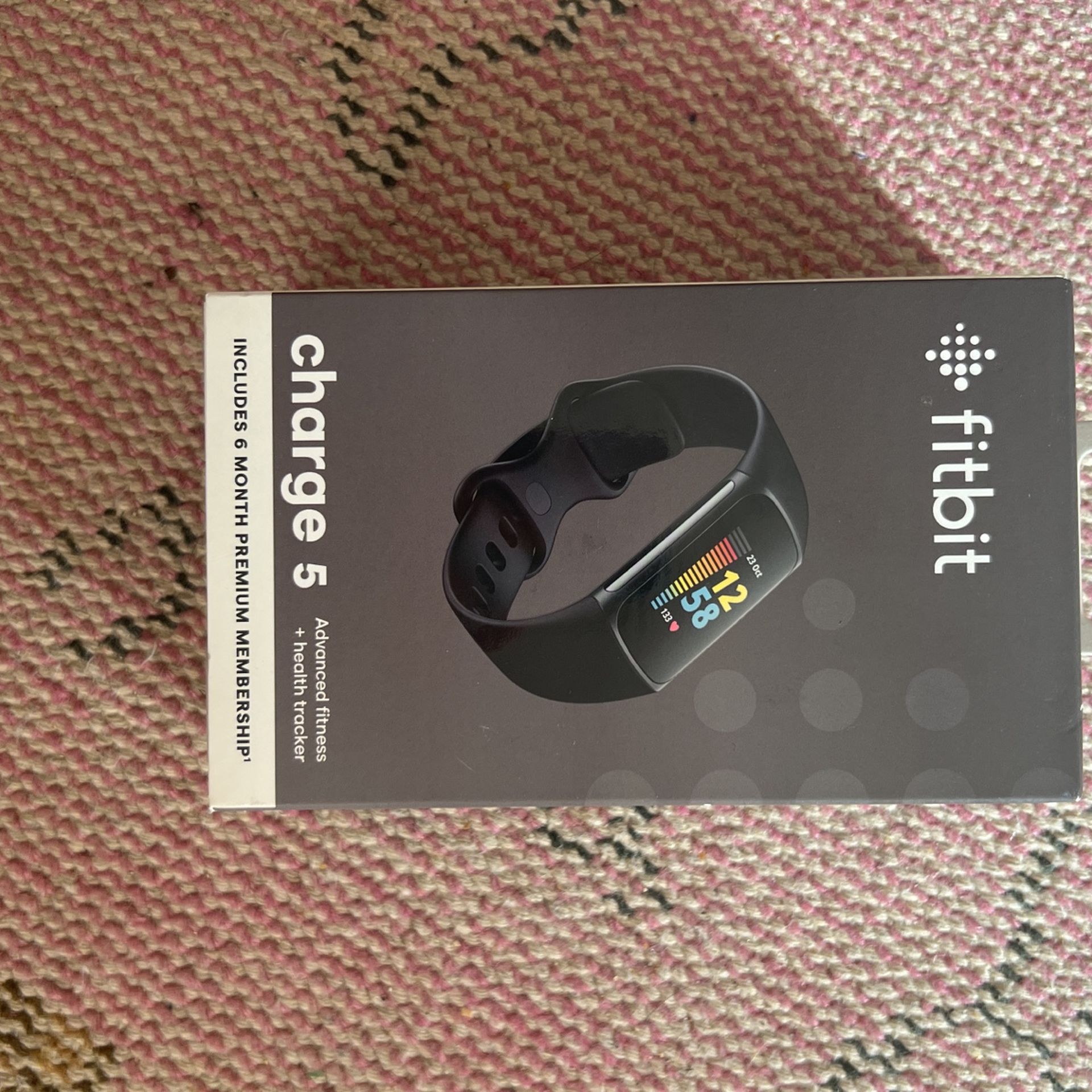 Fitbit Charge 5 