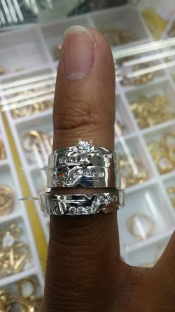 14k Gold Diamond wedding set ring 3 10.1 grams total weight