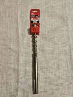Brand New Milwaukee
3/4 in. x 13 in. 4-Cutter SDS-MAX Carbide Drill Bit