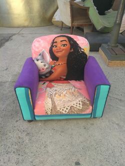 Moana girls couch