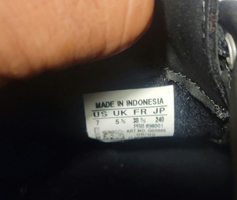 RARE Adidas Adinova Soccer Cleats Men's Size US 7 Black/Blue Cleats G18322 Shoes