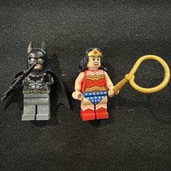 LEGO Wonder Woman & Batman mini figures