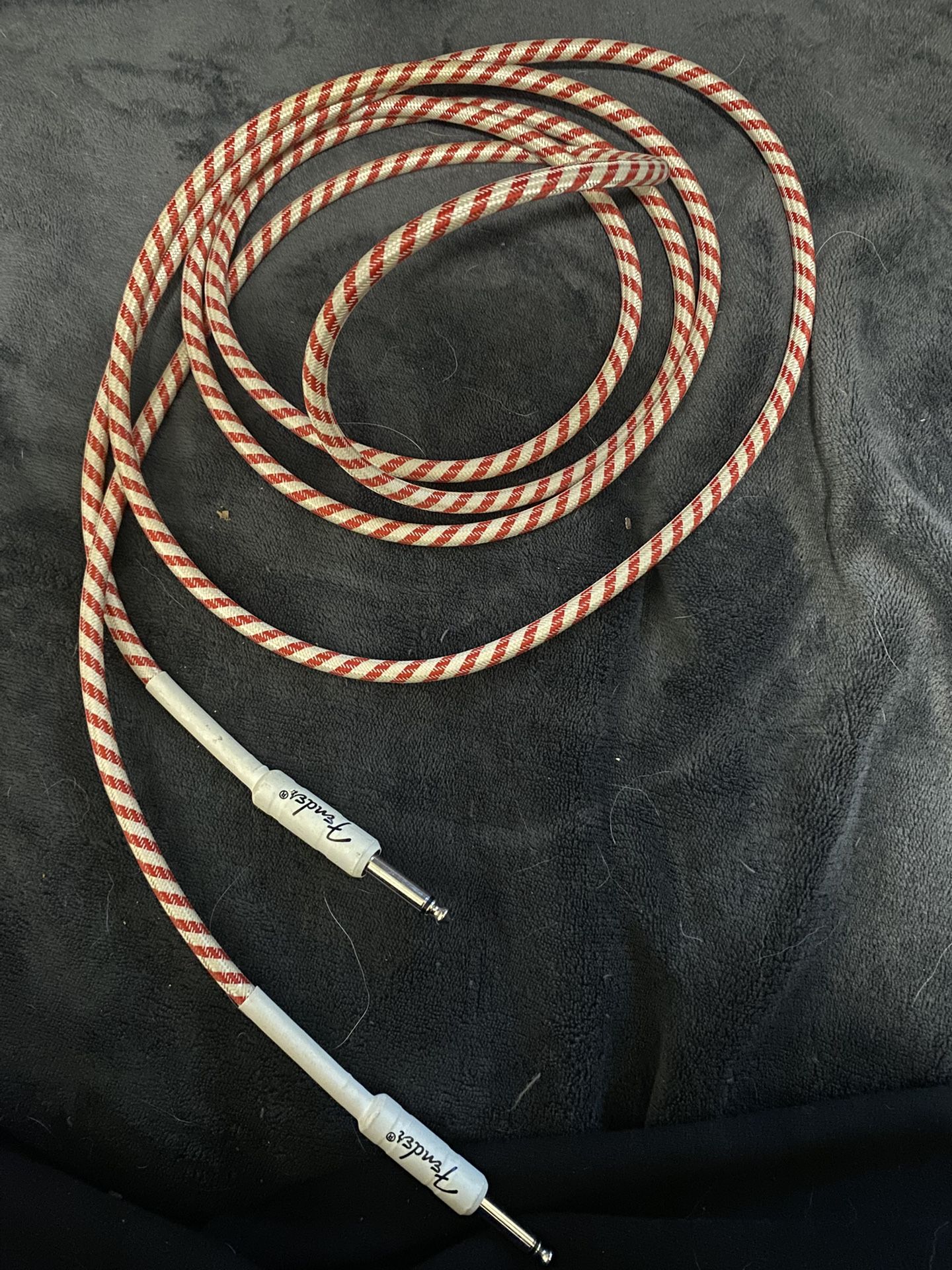 Fender Guitar Amp Cord (candy Cane) (6 Ft)