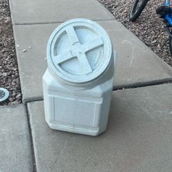 Dog Food Container 
