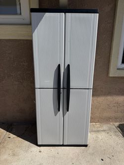 Plastic storage