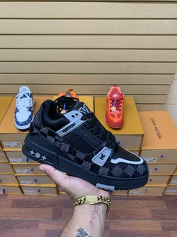 Louis Vuitton Sneakers 