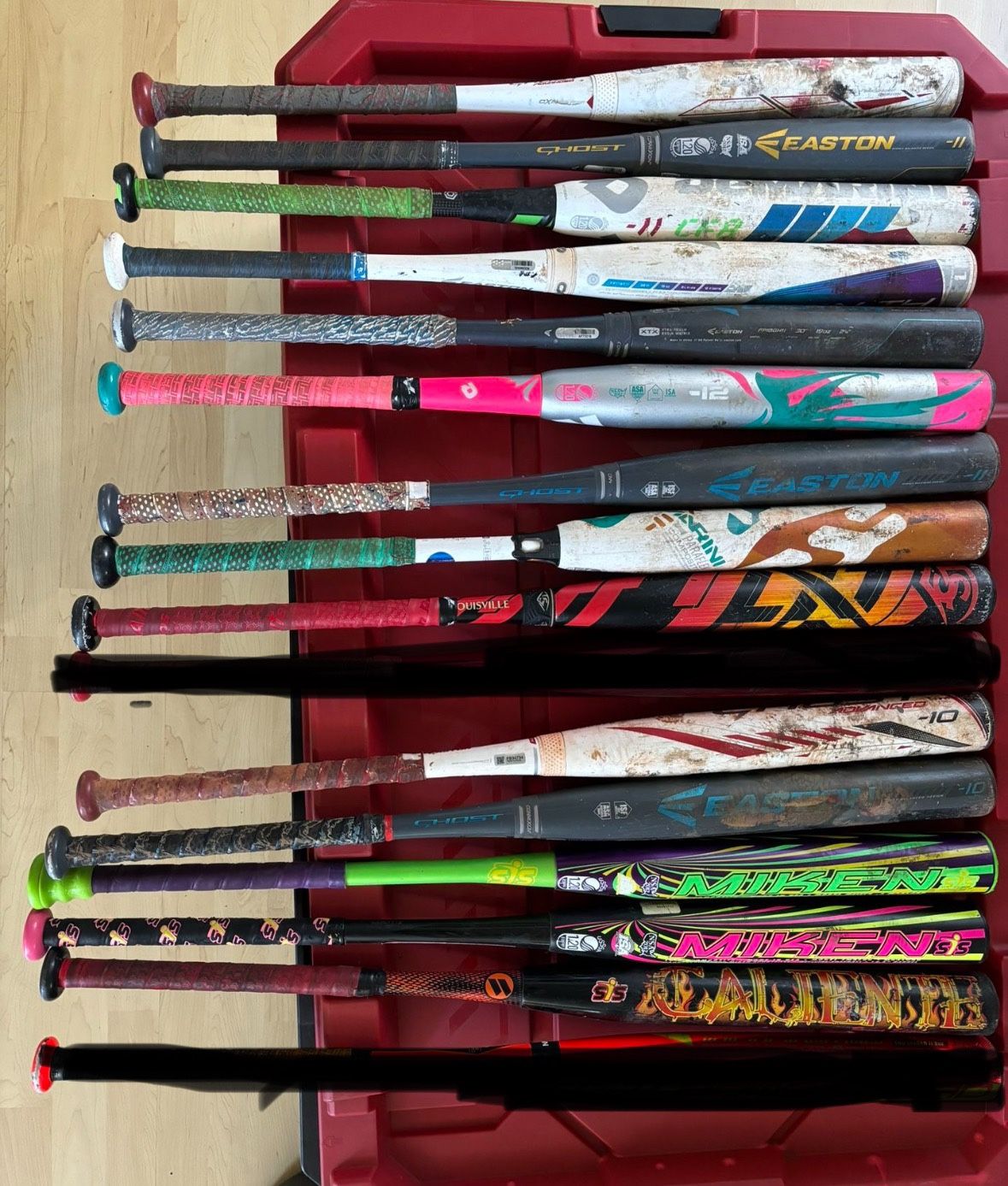 Fastpitch & Slowpitch Bats