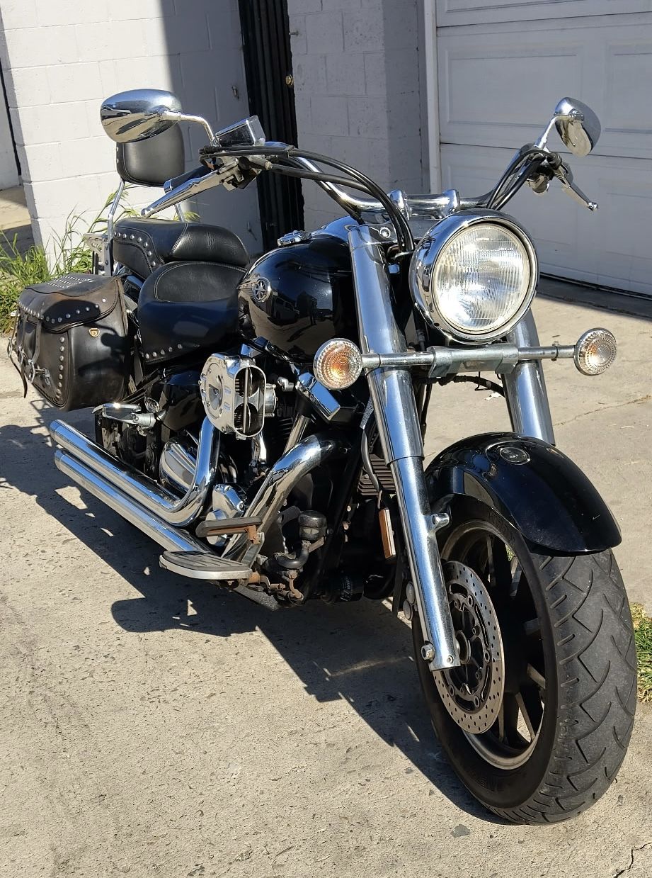 2005 Yamaha Road Star Midnight ("Midnight Star")