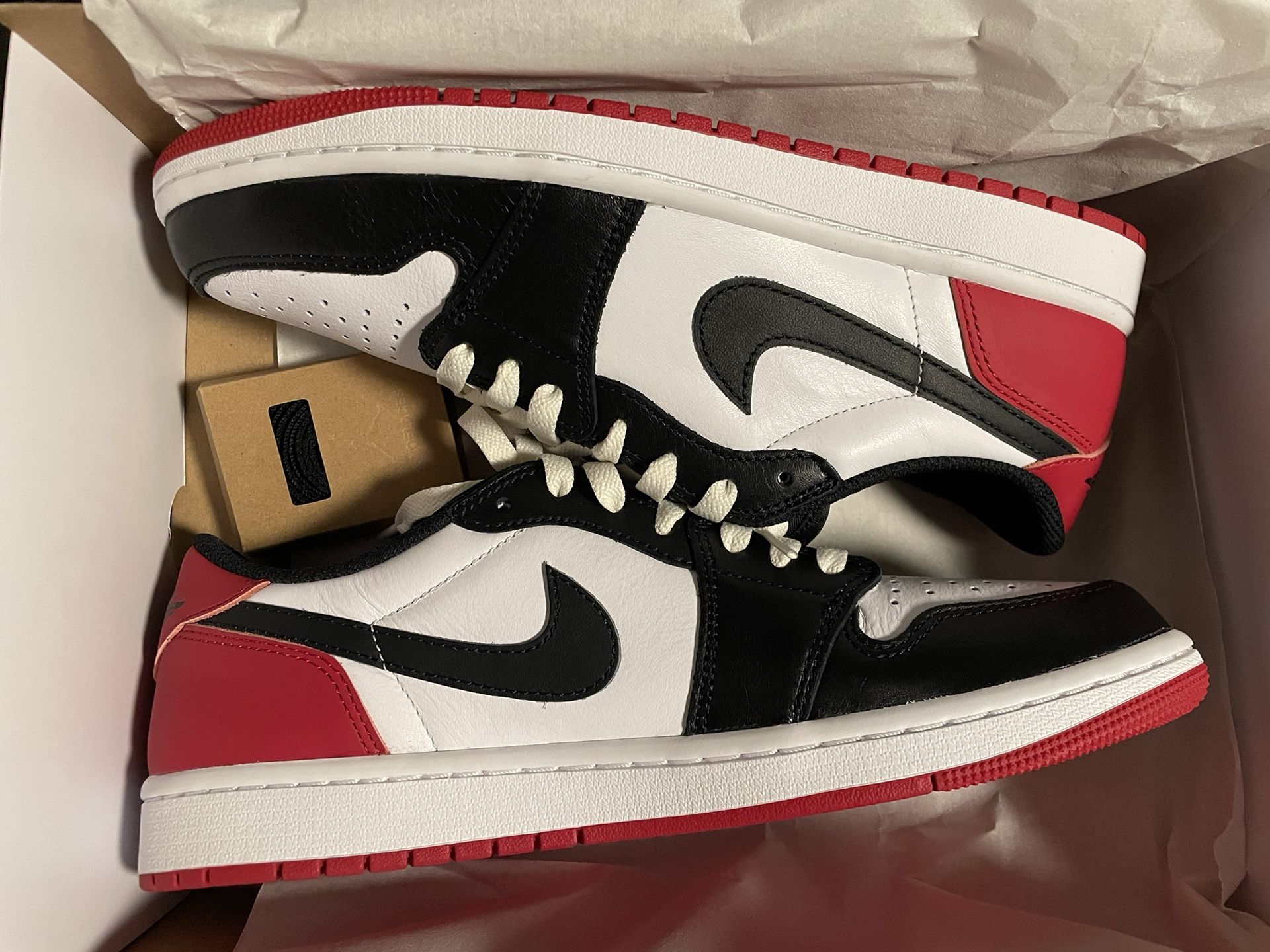 Jordan 1 Low Black Toe Size 10
