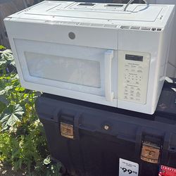 Under cabinet Microwave