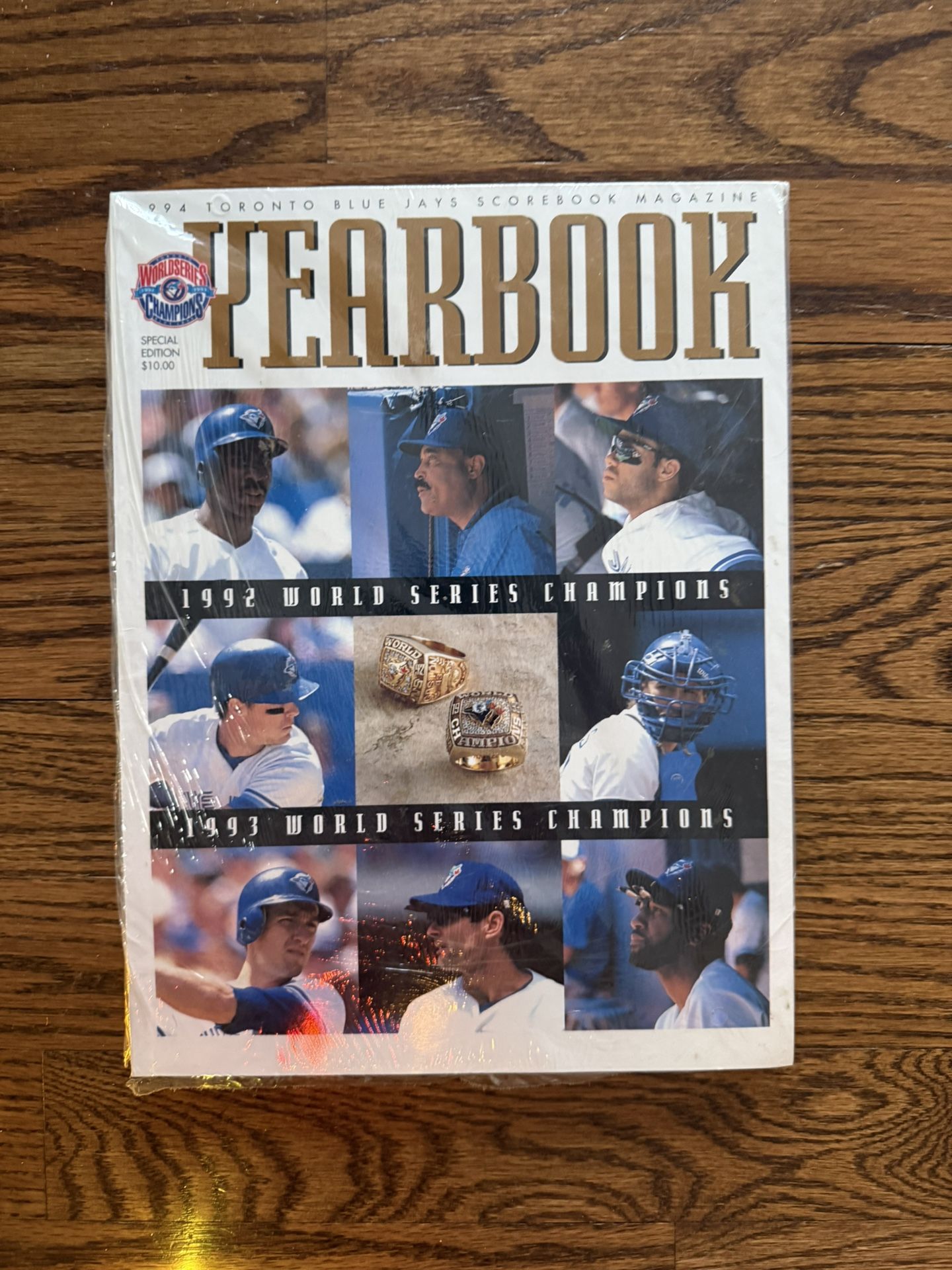 1994 Toronto Blue Jays Baseball Yearbook And Program Lot 2 Paul Molitor Joe Carter Roberto Alomar