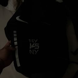 ny vs ny Nike elite bag