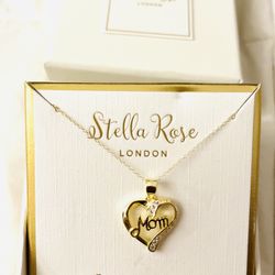 Sterling Silver “Mom” Necklace (Color:Gold). New! 