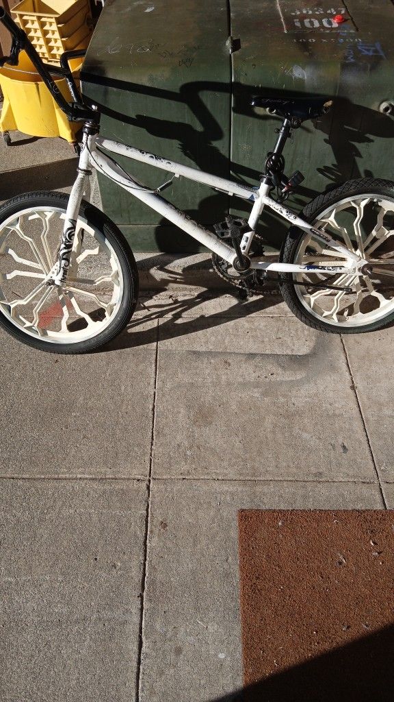 Kent Bmx Freestyle Bicycle for Sale in WA OfferUp