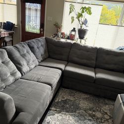Sofa/Couch-Grey sectional