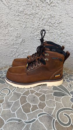 WORK BOOTS ARIAT COMPOSITE TOE WATERPROOF SIZE 8.5 MENS