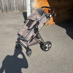 Carriage/ stroller 
