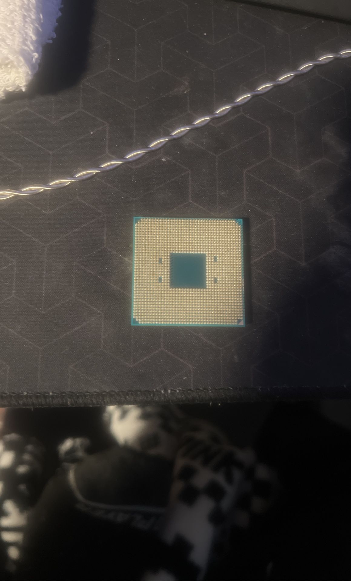 AMD RYZEN 5 1500x
