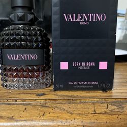 Valentino INTENSE