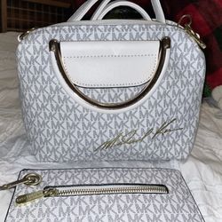 MICHAEL KORS Crossbody Hand Bag-With Zippered Wristlet-Signed  NON SMOKING HOME!