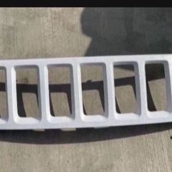 2011 jeep front grill parts 