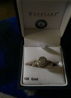 10k gold diamond ring
