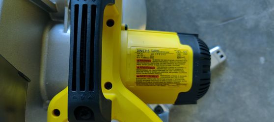 DeWalt Miter Saw DWS715 In Perfect Shape Used Once for Sale in Redmond WA OfferUp