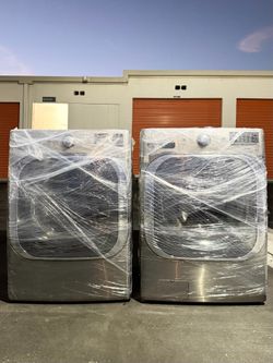 LG 5.2 cu. ft. Front Load Washer & 9.0 cu. ft. Electric Dryer Set – Excellent Condition