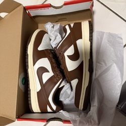 Nike Size 8 Women’s 