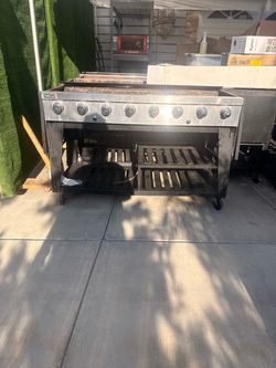 Royal Gourmet 8-Burner Gas Grill, 104,000 BTUs Liquid Propane Grill  Foldable