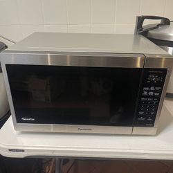 Panasonic Microwave 