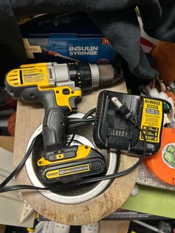 DeWalt Max Cordless Drill with Battery and Charger