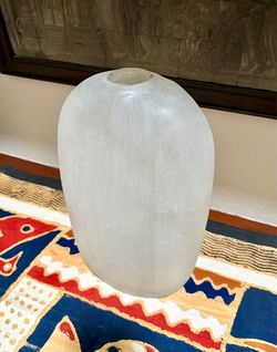 Hand blown glass Vase
