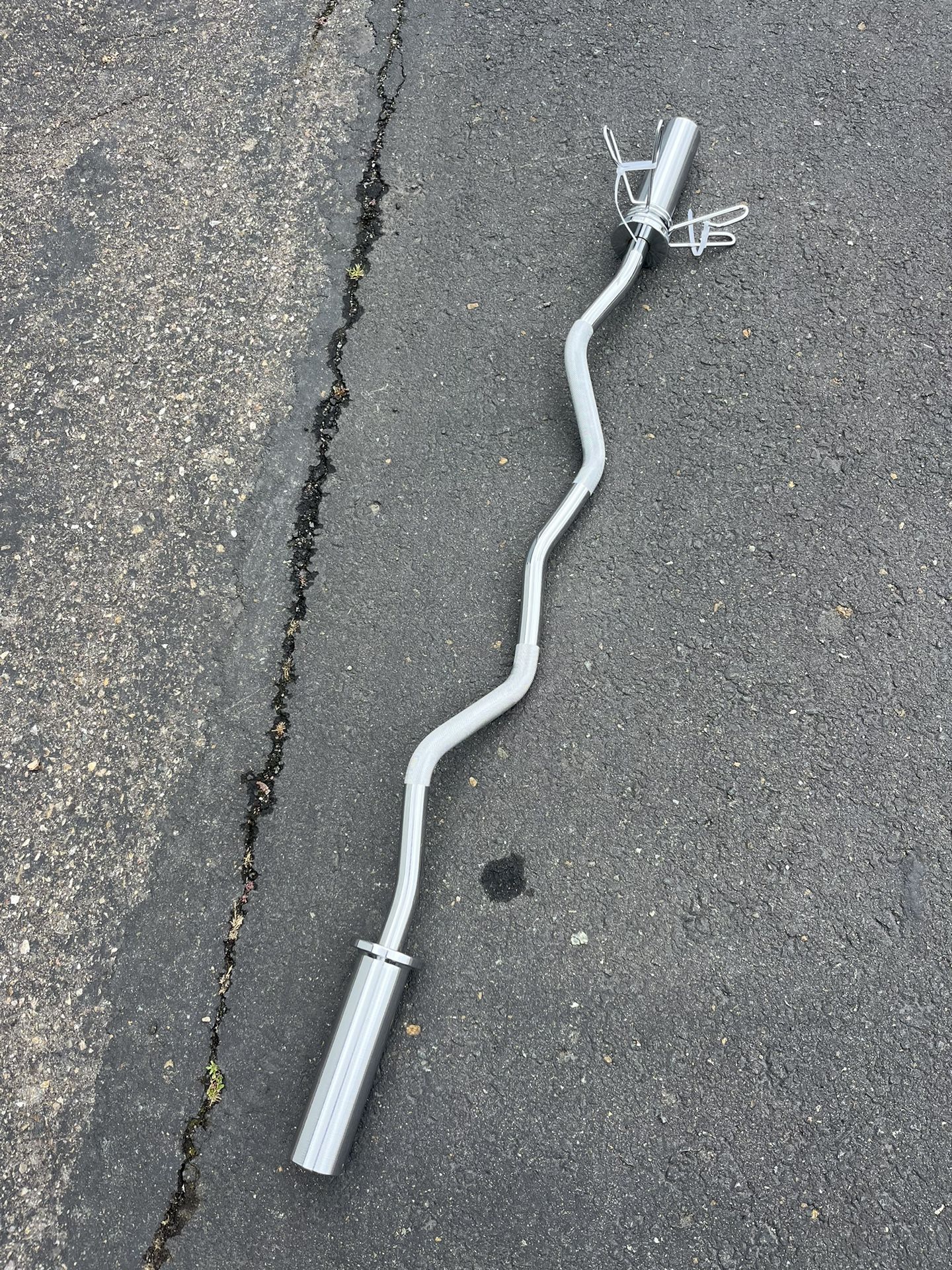 2 CURL BARS BRAND NEW