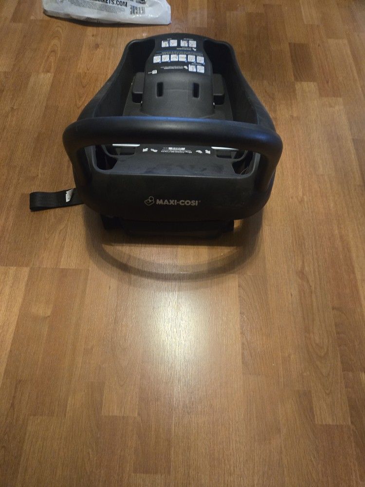 Maxi Cosi Infant Car Seat Base