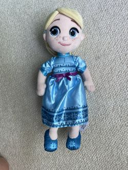 Disney Elsa Plushie Doll