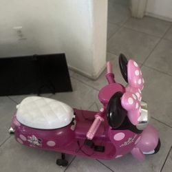 Minnie Mouse Bike 