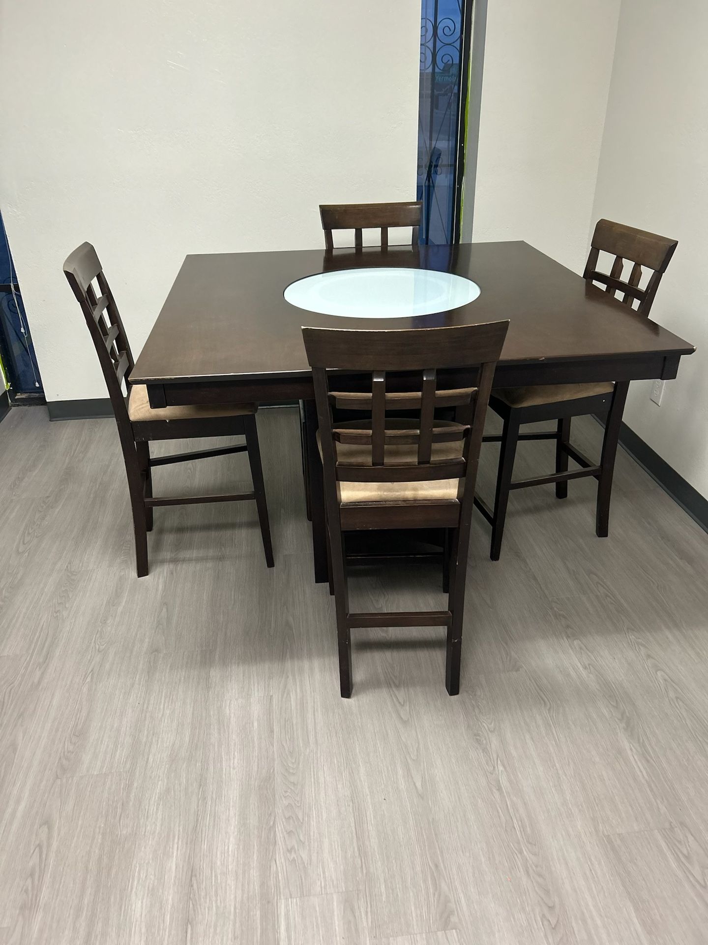 Crystal Turn Dinning Table 4 8 Chairs