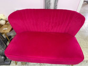 Love seat couch