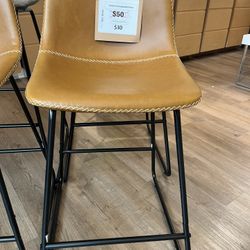 24” Dark gray faux leather bar stool